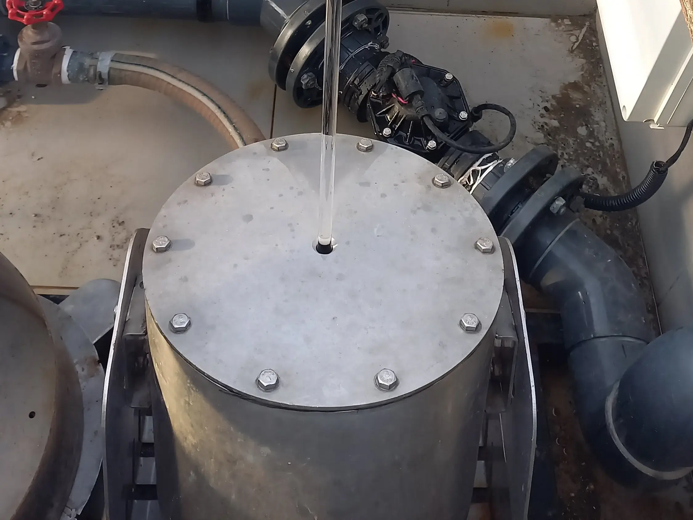 نازل آبنما لمینار